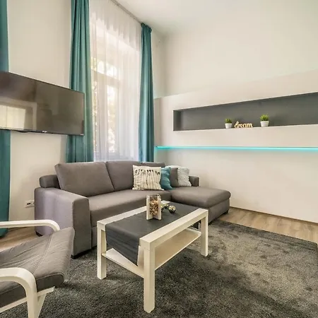 Perfect Chic Downtown Loft - B1 Budapeşte